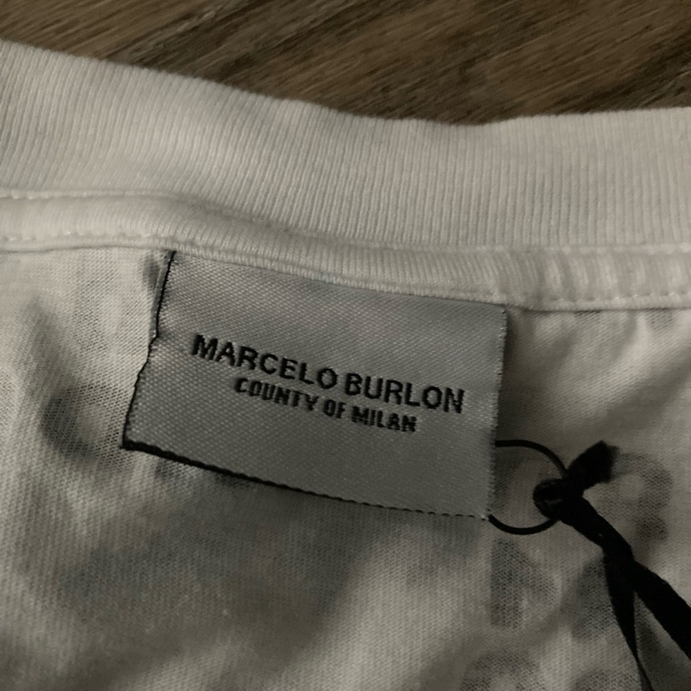 Marcelo Burlon County of Milan Black and White Graphic Tee - Picture 3 of 8